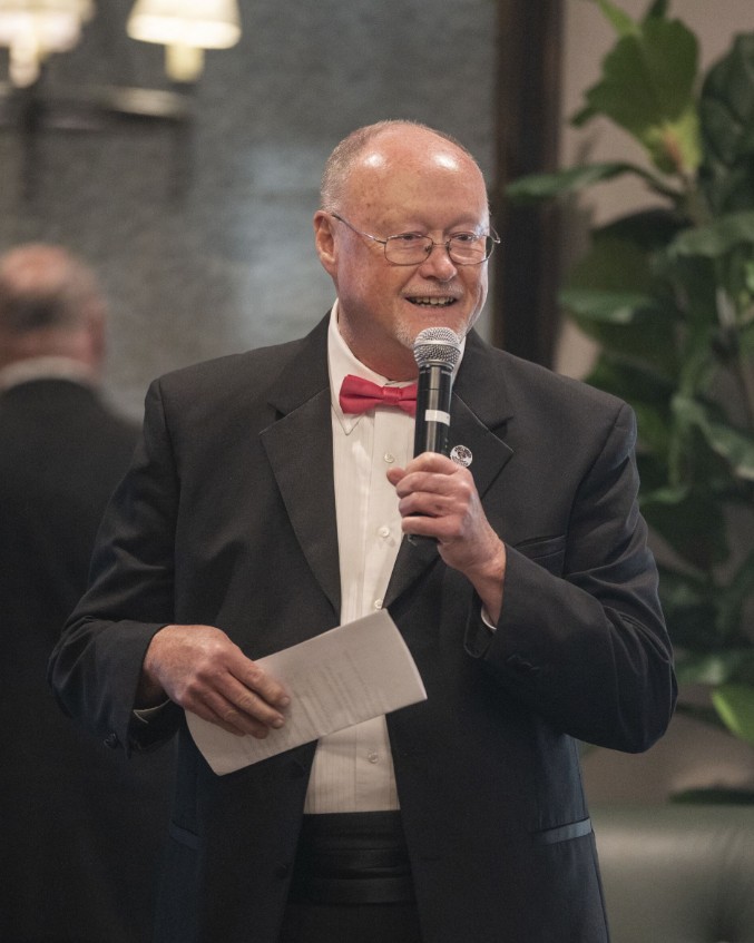 A speaker at the 2026 St. Mary’s Celebration of Courageous Leaders Gala. (Photo Credit: Wingate Downs)